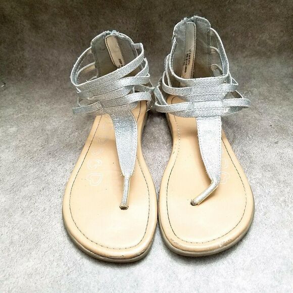 Place Big Girls   Size 5 Silver  Textile Thong Ankle Strap Sandals - Picture 2 of 9